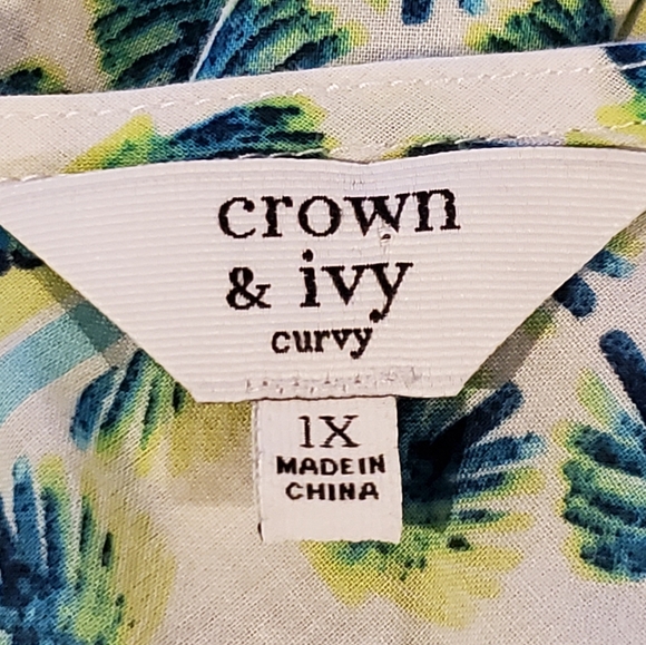 Crown & Ivy Cotton Printed Bell Sleeve Top - Picture 7 of 8